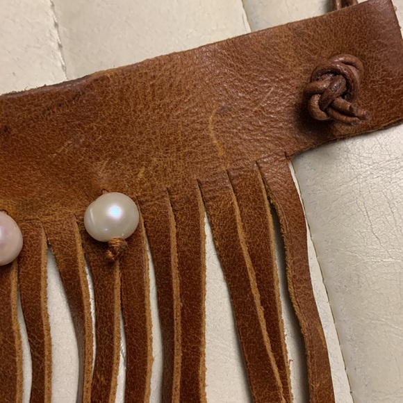 Handmade New Leather Choker with Pearls - Picture 2 of 13